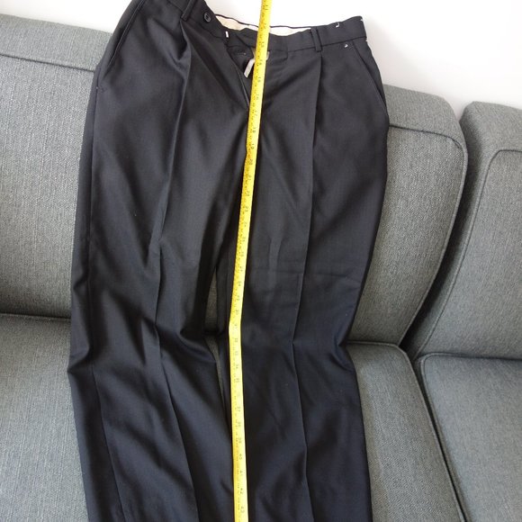 Dress Suit Pure Wool Suit Made in Canada - Picture 13 of 14